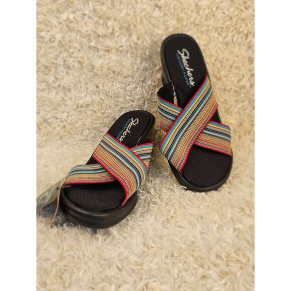 Skechers Memory Foam Stretch Woven Platform Sandals, Size 6 - Picture 3 of 7